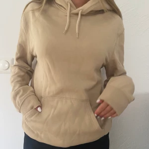 Beige Hoodie, H&M, Xs - Beige hoodie från H&M! Storlek XS:) 💘💘