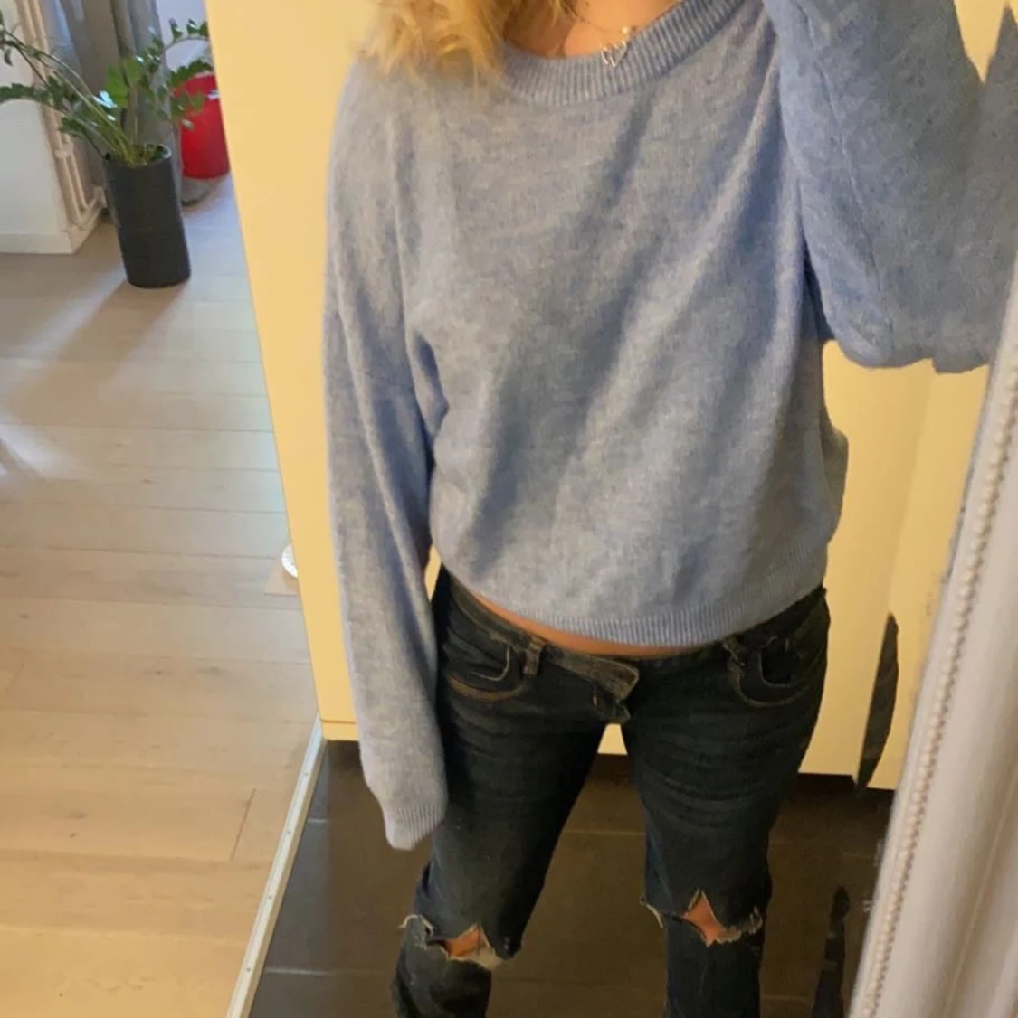 Blå tröja  - 90
