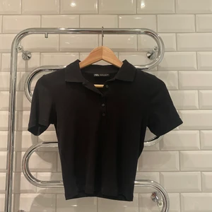 tshirt - pretty button up!