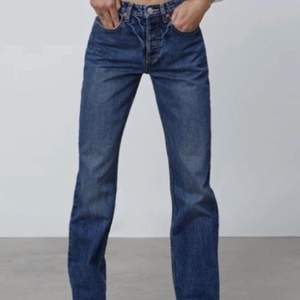 Dessa super fina jeans som inte kommer till användning, (skriv privat för egna bilder)