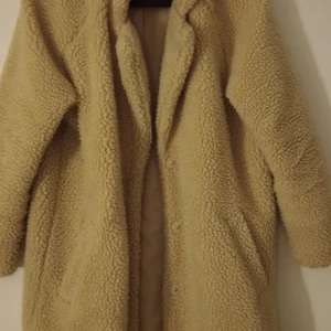 Kappa storlek 36/38 - Inköpt förra året. Super skön höst som vinter 