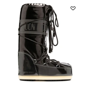 Moon boots - Lånad bild. Säljer dessa helt oanvända moon boots💓.