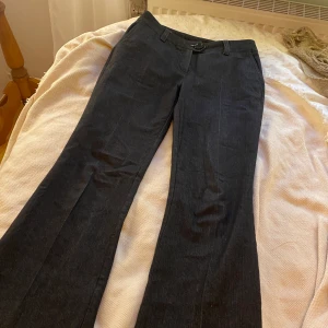 Wide leg jeans - Supersnygga wideleg byxor! Storlek S