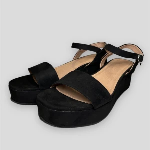 Asos shoes - Size 39 Good condition 