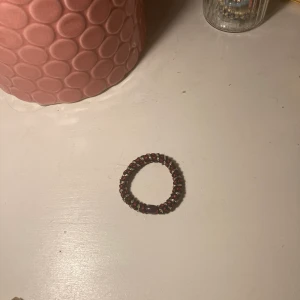 Kknekki - Säljer den här jätte fina färglada kenkkisen so är äkta! Från nk om ni vill se varför jag säljer den gå in på mitt första inlägg❤️❤️ jag kan mötas upp inom Stockholm och frakt kostar 13kr❤️❤️❤️