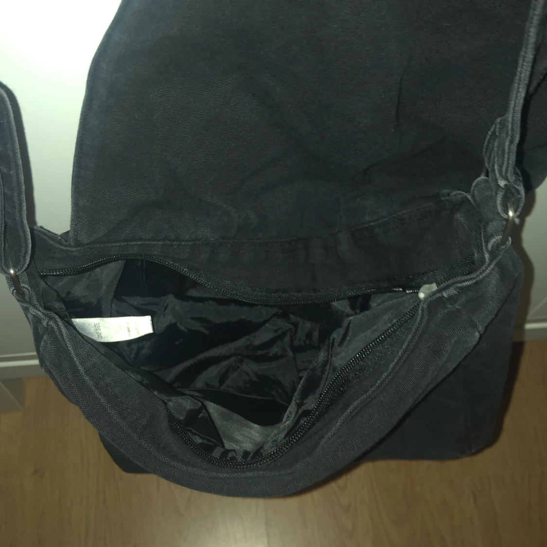 Axelremsväska i tyg - 91