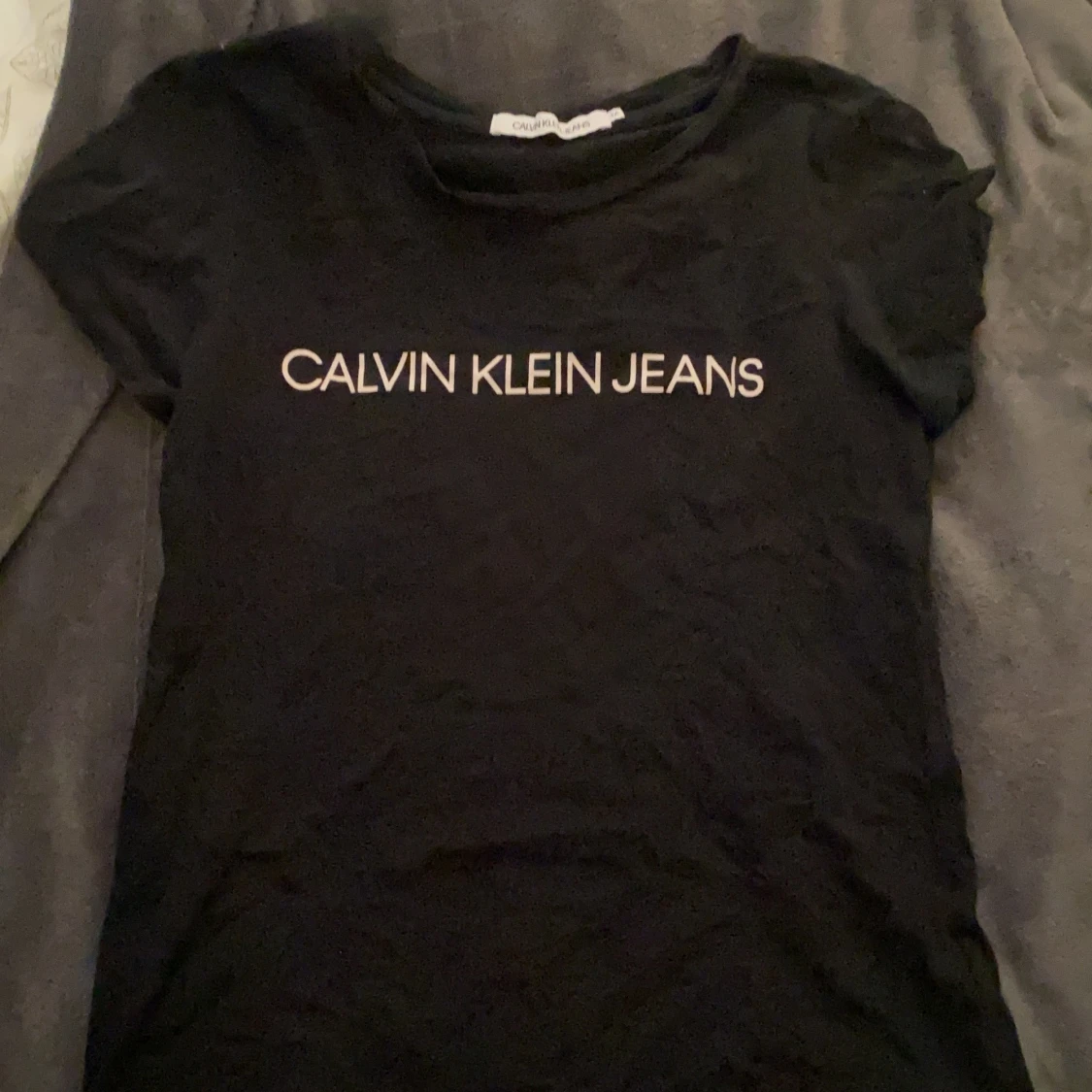 Calvin klein tshirt