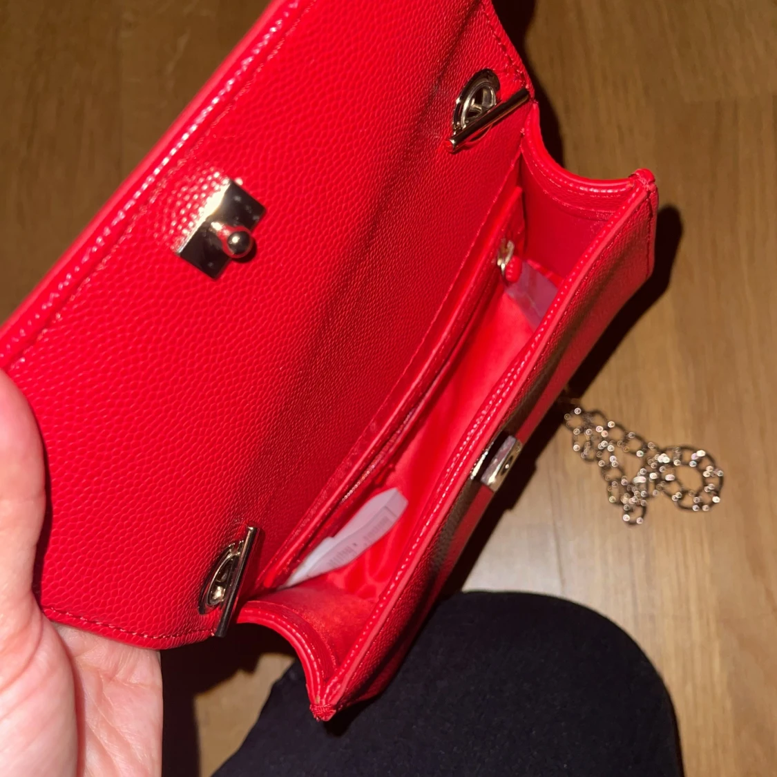 Valentino handväska  - 90