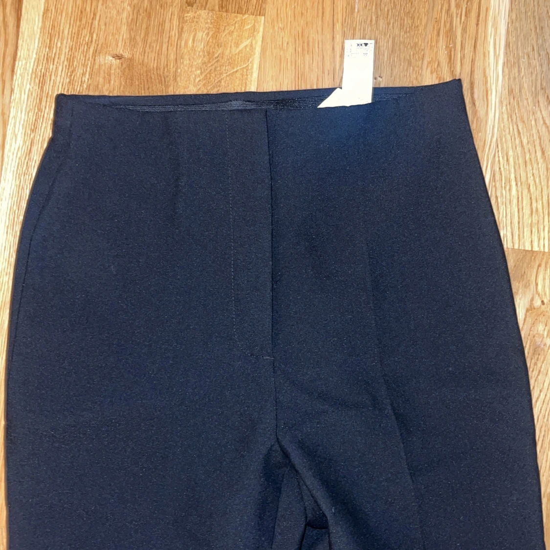 Kostymbyxor från Zara - 90