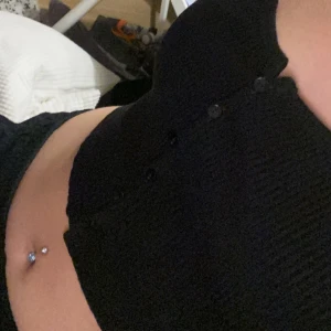 Svart tröja - Svart tröja, kortärmad