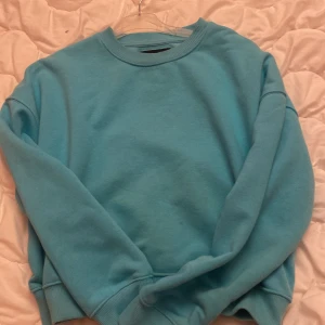 Hoodie - Helt ny Hoodie 