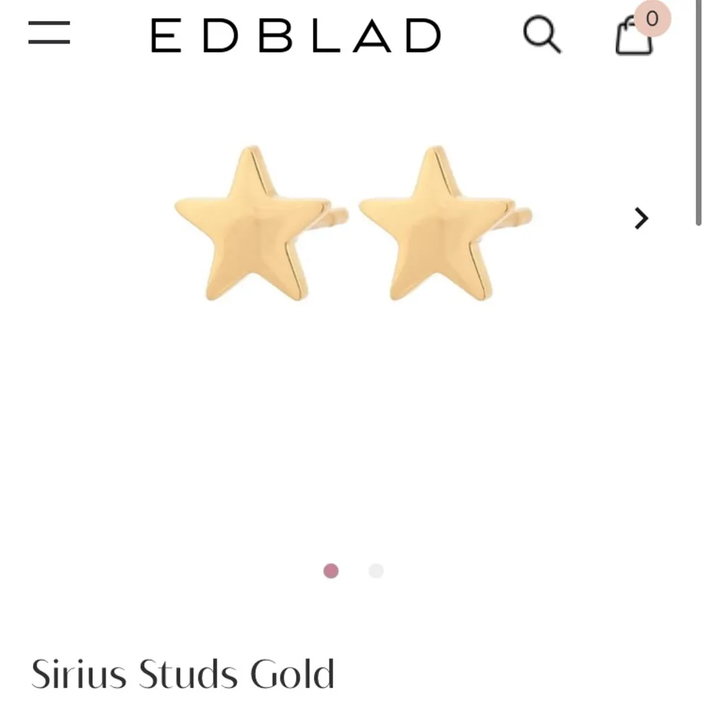 Så fina oanvända smycken från Edblad, säljer då jag inte använder guld.  Nypris stjärn armband: 249kr, nypris stjärn örhängen: 249kr  Köp båda för 250kr💕Pris kan diskuteras skriv vid intresse!💕. Accessoarer.
