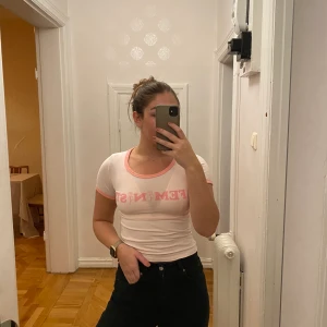 👻 T-shirt feminist 👻 - T-shirt rosa 