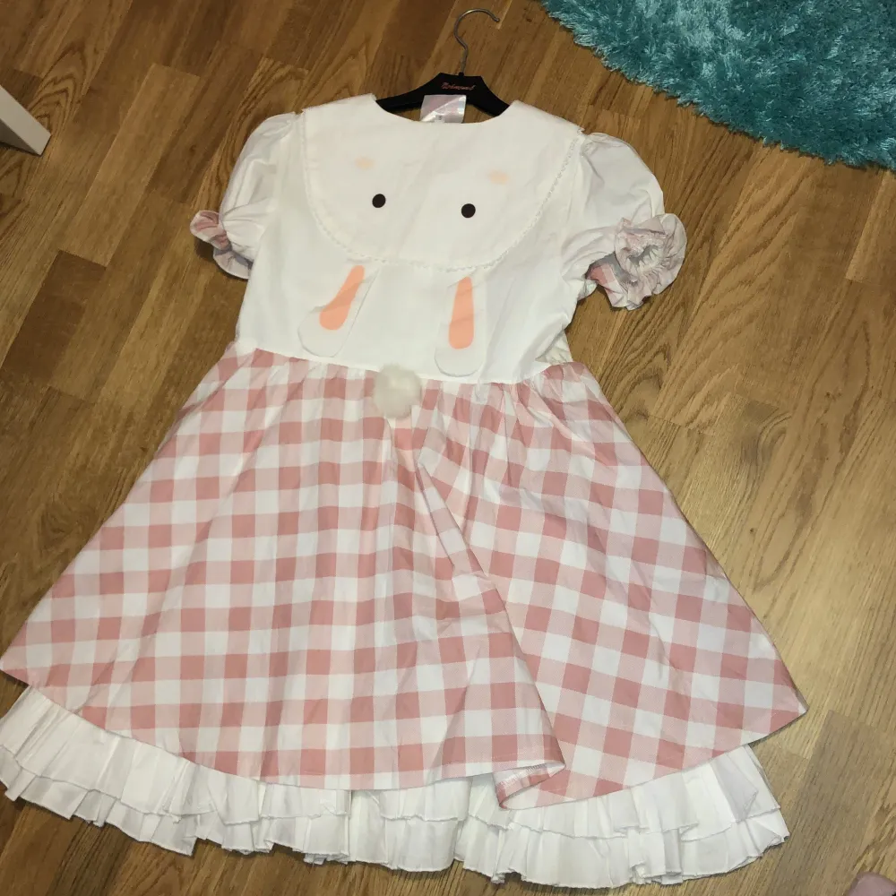 Selling my bunny “Lolita” dress! It’s not used so many times and it’s a really good quality. Dm for my pictures!. Klänningar.