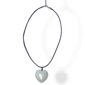 Heartshaped Moonstone Choker 🖤 Slightly transparent with blue hue 🖤 Handmade 🖤 Free shipping 🖤 DM me to buy 🖤  