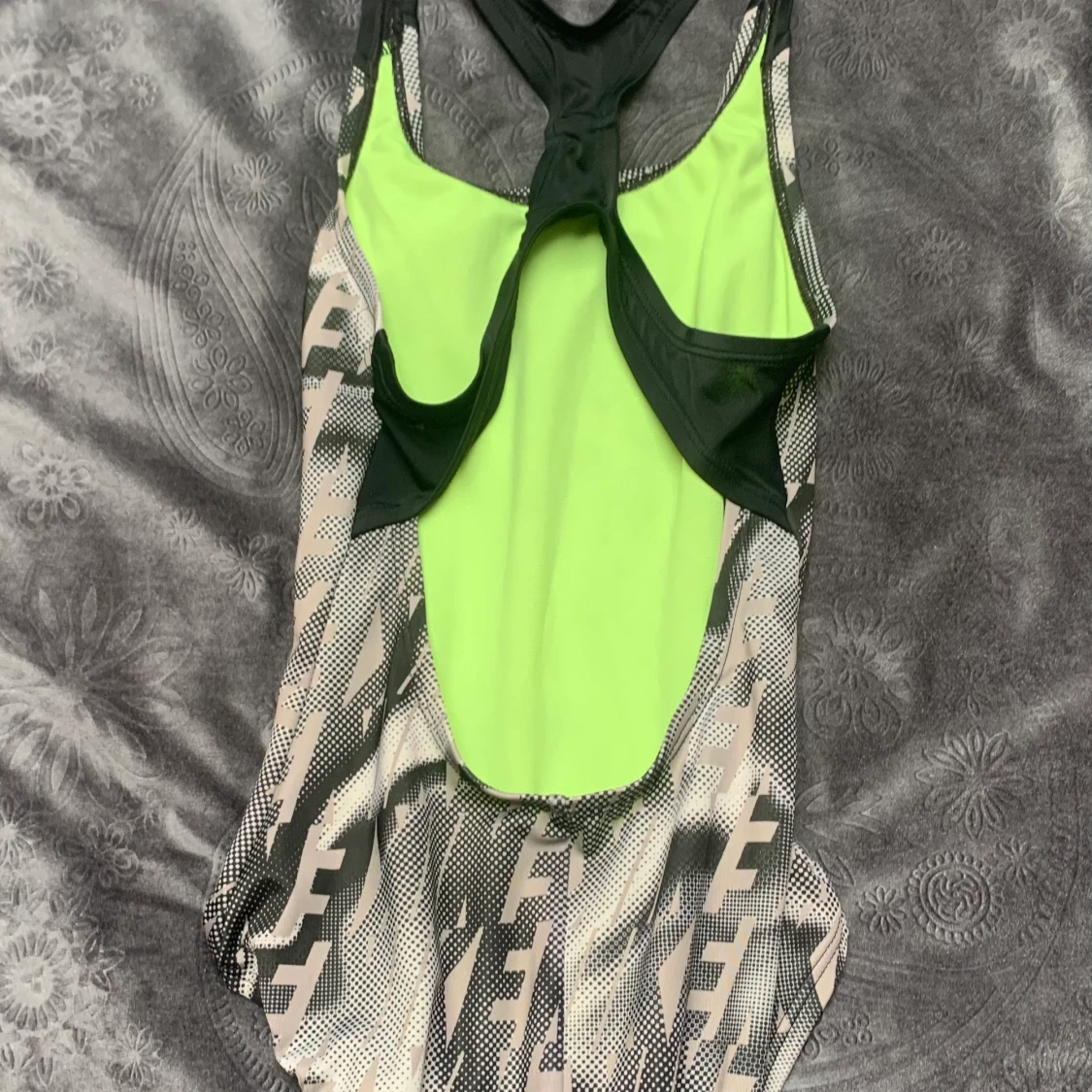 Nike body stl 137/142