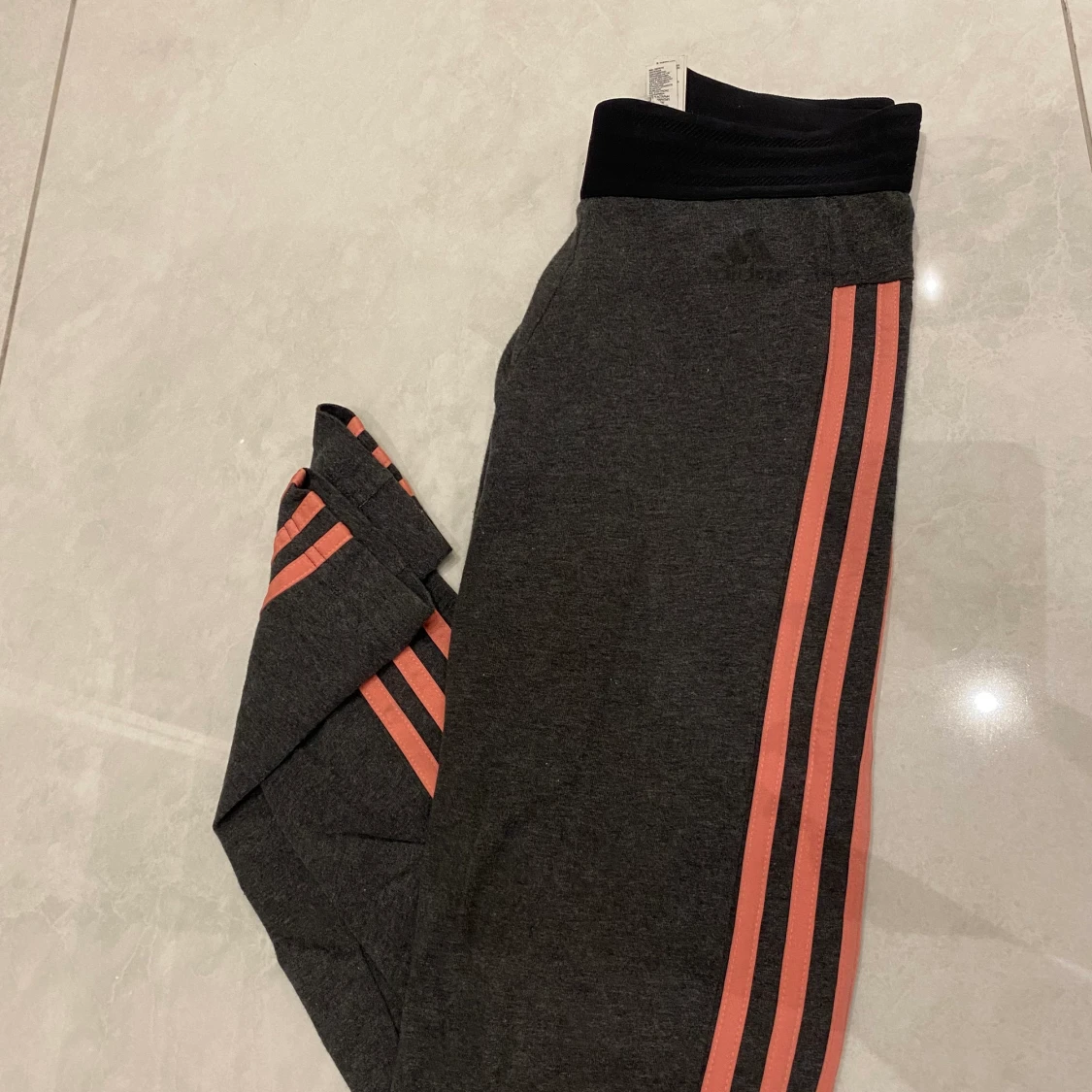 Adidas leggings 