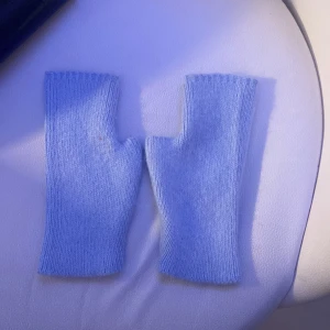 Torgvantar - Baby blåa torgvantar super bekväma och ass trendiga