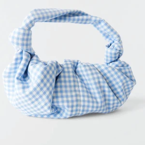 Väska - Väska från Gina Tricot 