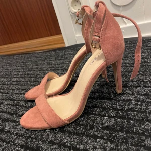 Klackar - Storlek 36