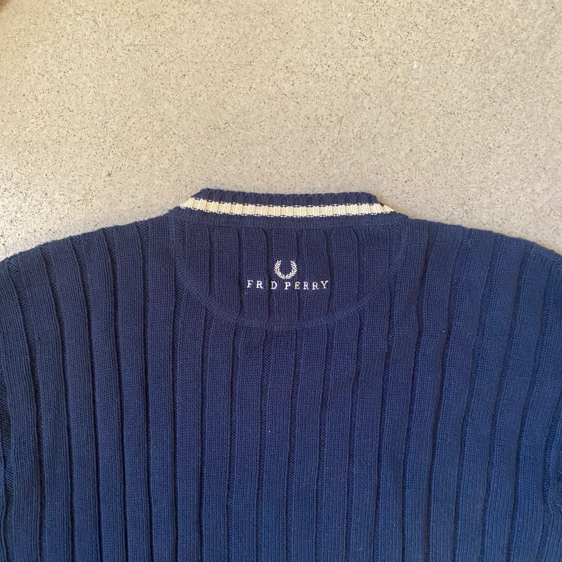 Fred Perry  - 90