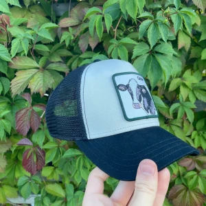 Goorin bros keps cash - En keps som jag köpte i höstas men bara använt den 2 gånger, säljer till rätt bud eller utsatt pris.               (Kolla gärna på mina andra annonser (vi köp av flera varor så kan ett bättre pris diskuteras))