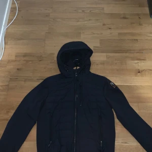 Parajumper cardigan  - Använd 2 gånger 