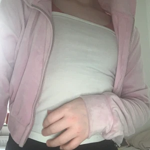 Hm - Juicy liknande tröja från hm! Nypris: 150