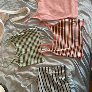 Linnen - Säljer linnen på bilden, 30 kr styck. I storlek small