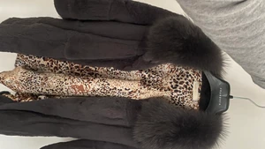 Pälsjacka  - Pälsjacka. Väldigt bra skick. 