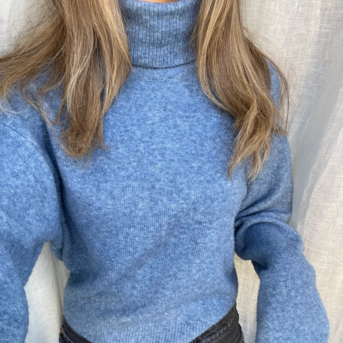 Blå stickad tröja! - 90