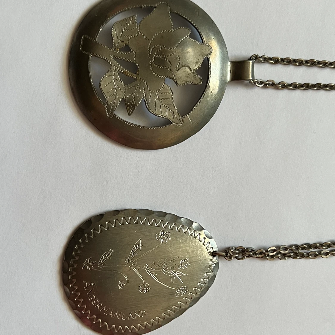 2st jätte snygga tenn halsband med hänge - 90