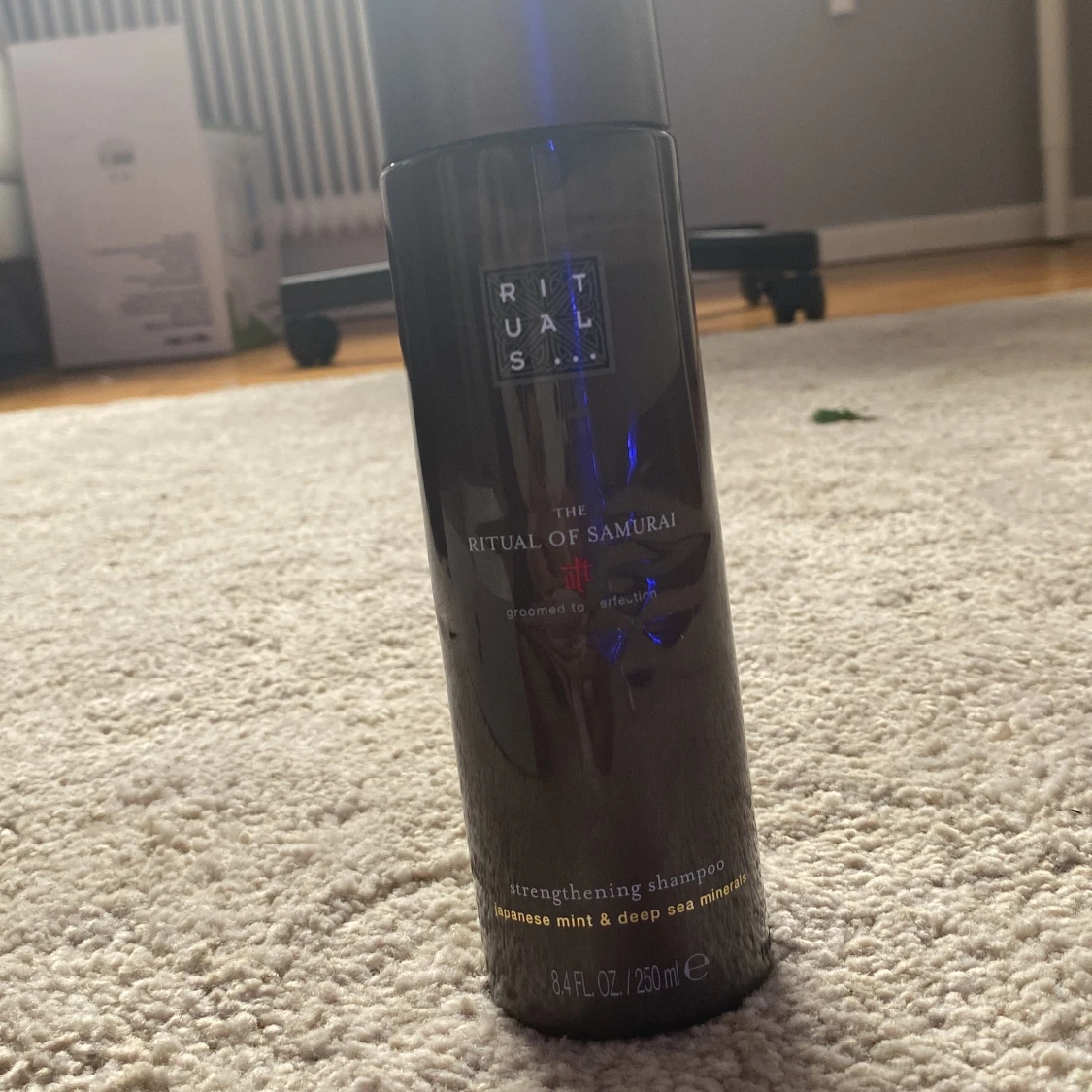 Shampoo från rituals. - 90