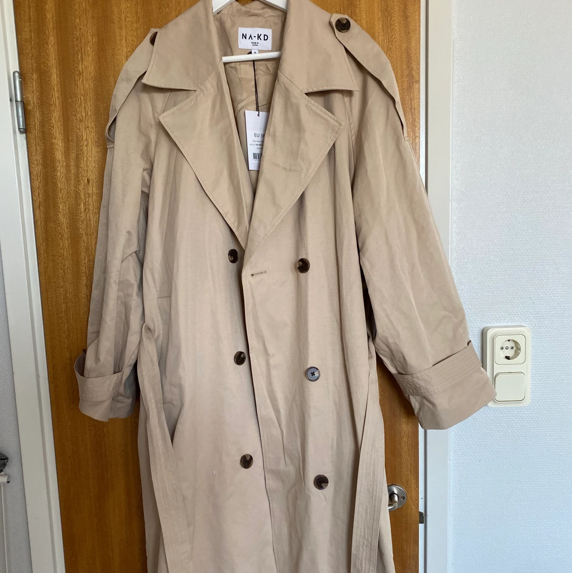 Oversized trenchcoat NA-KD - 90