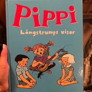 Barnbok  - Barnbok Pippi Långstrumps visor 