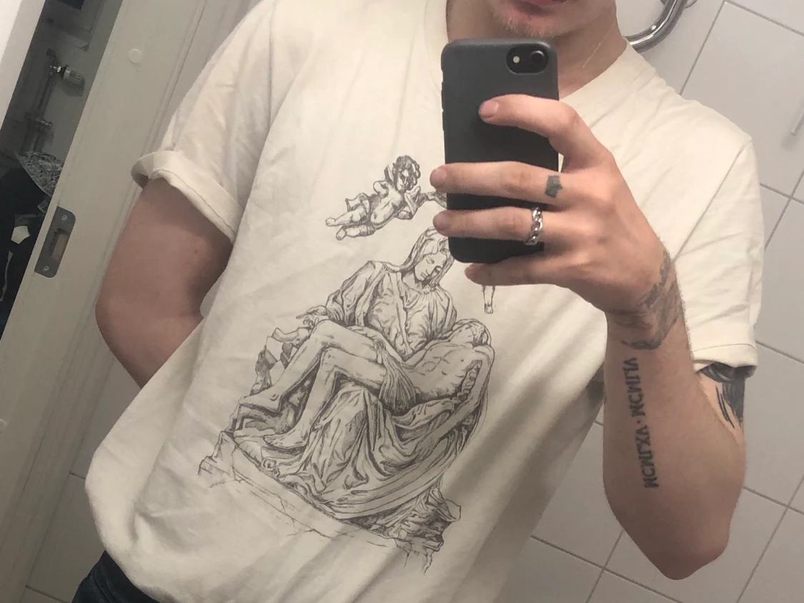 Fet vintage aktig t-shirt