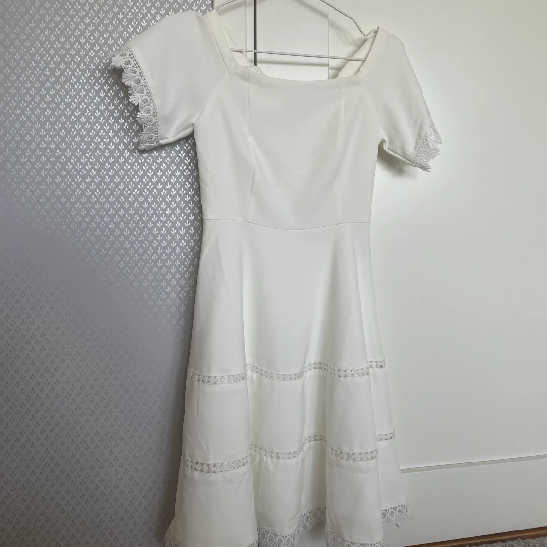 Vit klänning  - 90