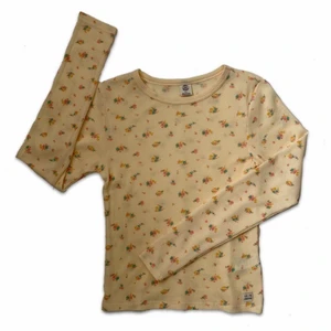 Blom tröja - Helt oanvänd tröja med blommor  Pastell gul färg