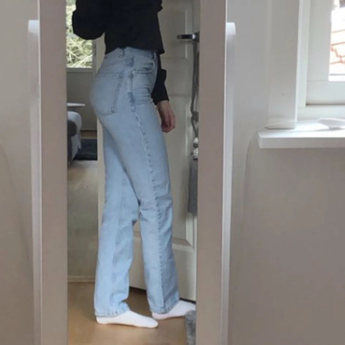 Ljusblåa raka jeans  - 90