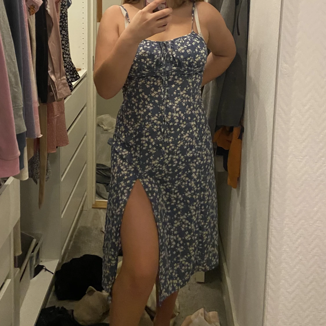 Blå klänning storlek S