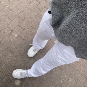 Roxy linnebyxor - Säljer min linnebyxor ifrån Roxy då dom har blivit för korta för mig! Dom är i fint skick 