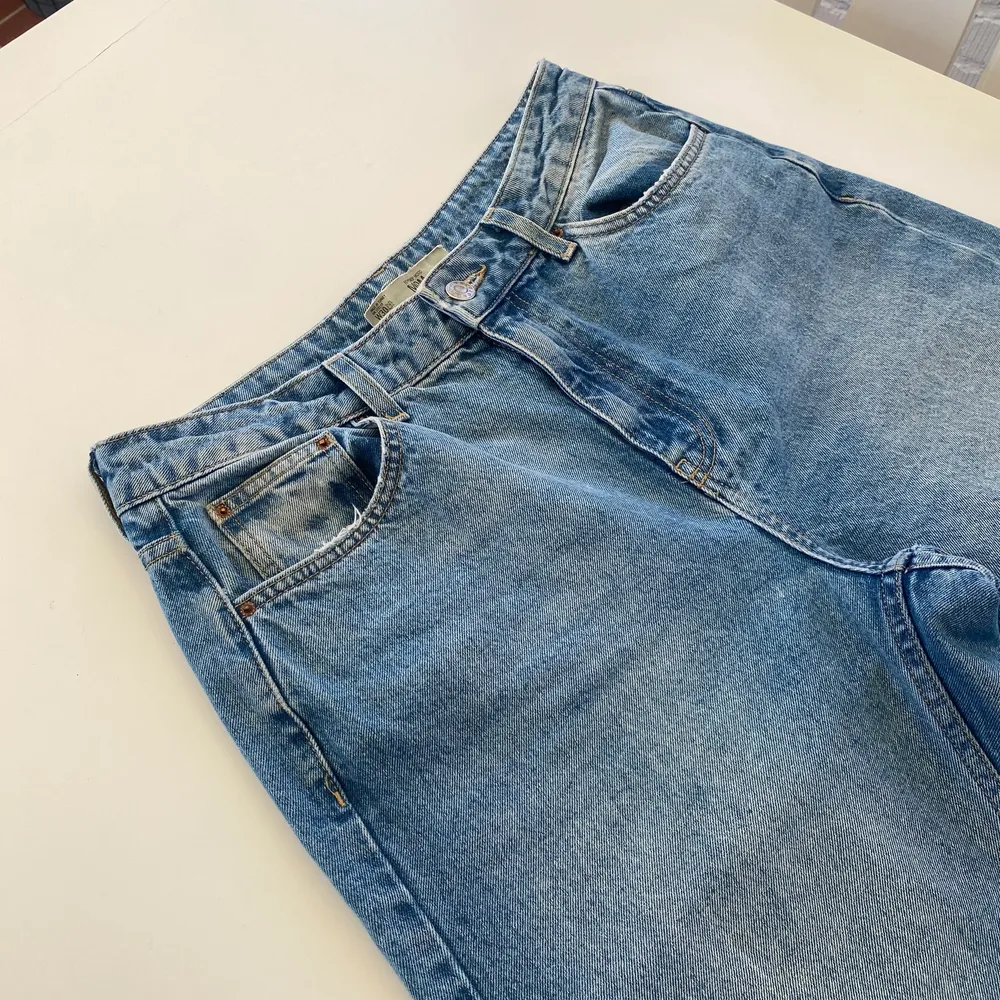 Ett perfekt par jeans, sparsamt använda. . Jeans & Byxor.