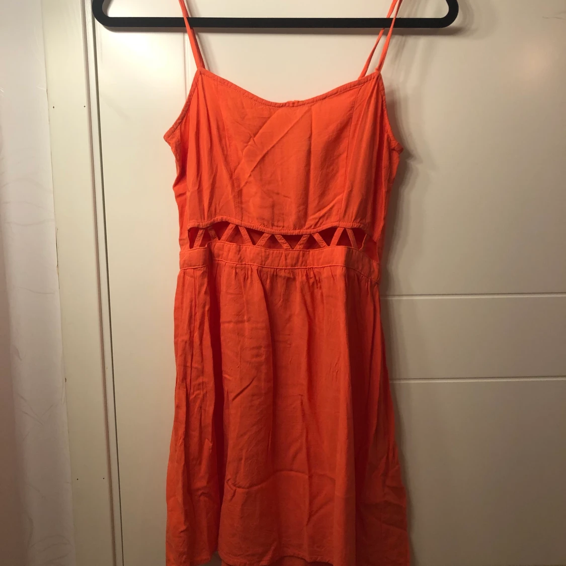 H&M orange klänning - 90
