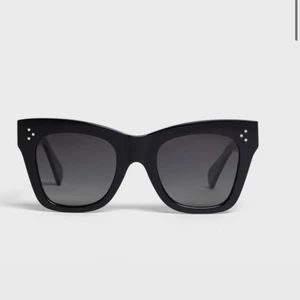 Celine glasögon  - Säljer dessa. Mkt bra skick och man får till fodral. 100% äkta och köpte i Celine butiken i sthlm. Köpte nya för ca 4000 i november