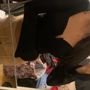 Bikbok stolek s - Super fin topp använt några gång har ingen användning av det längre ✨ säljs inte lägre  