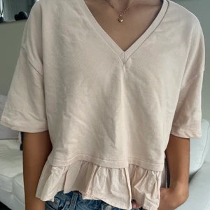 Zara tröja - Superfin Tröja från zara! Köpt förra året och knappt använd! Storlek S