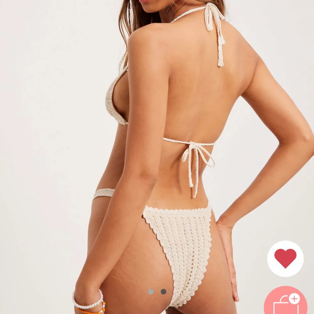 Helt ny bikini från Nelly.com 🤍  Toppen är i XS/S och underdelen är i M/L. Övrigt.