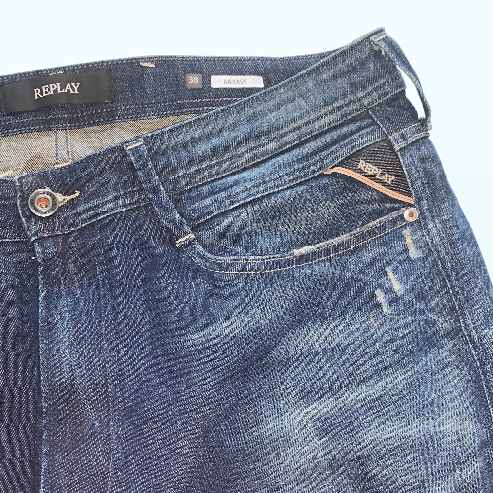 Replay jeans använda 3 gånger perfekt skick.. Jeans & Byxor.