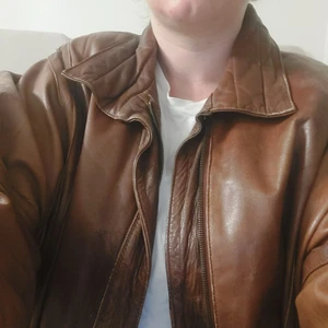 Skinnjacka  - Oversized skinnjacka(äkta läder)