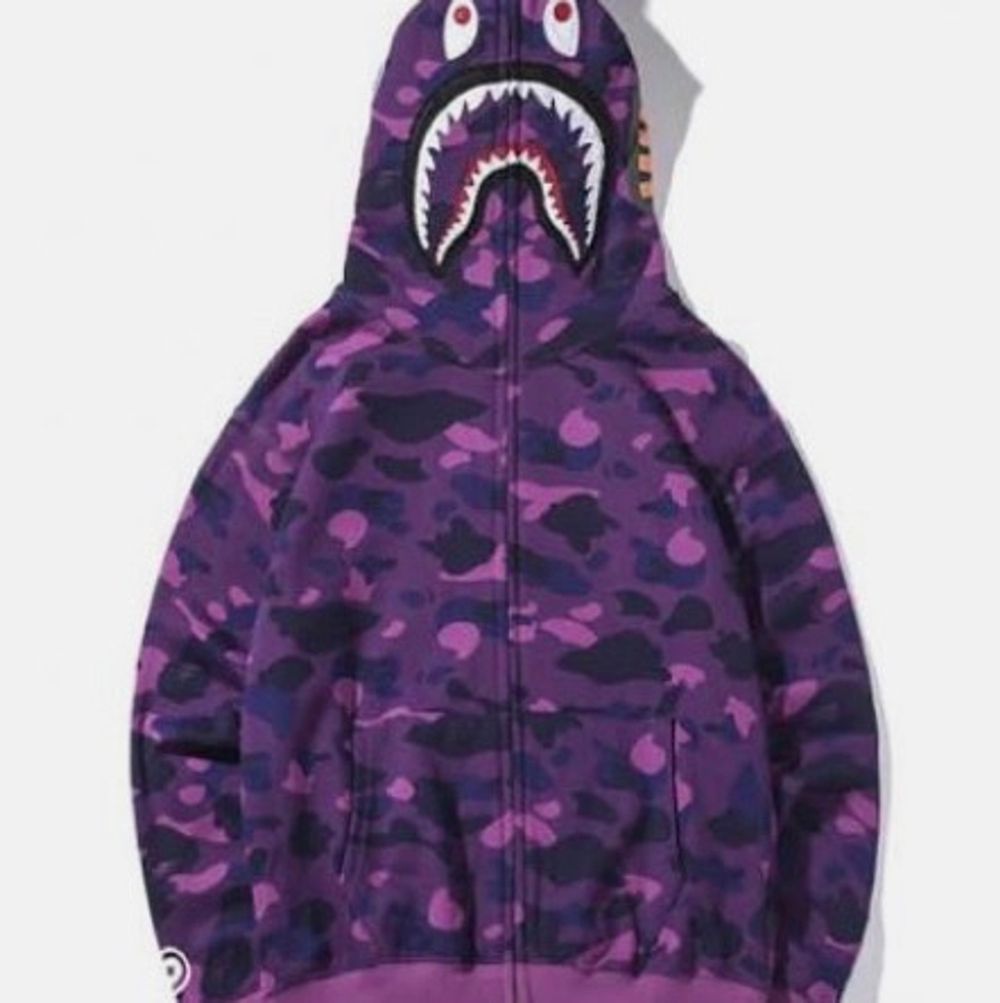 bape jacket lila